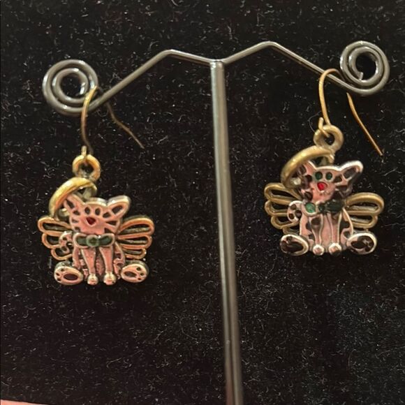 Charming Cat Angel Earrings - Picture 1 of 3
